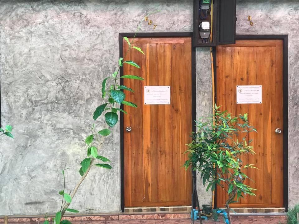 Winny Apartment Ράγιονγκ Εξωτερικό φωτογραφία